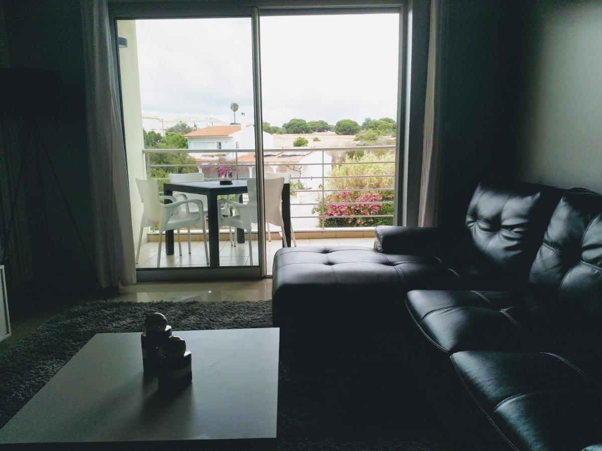 Apartamento T2 Eucalipto 2A Ольос де Агуа Екстериор снимка