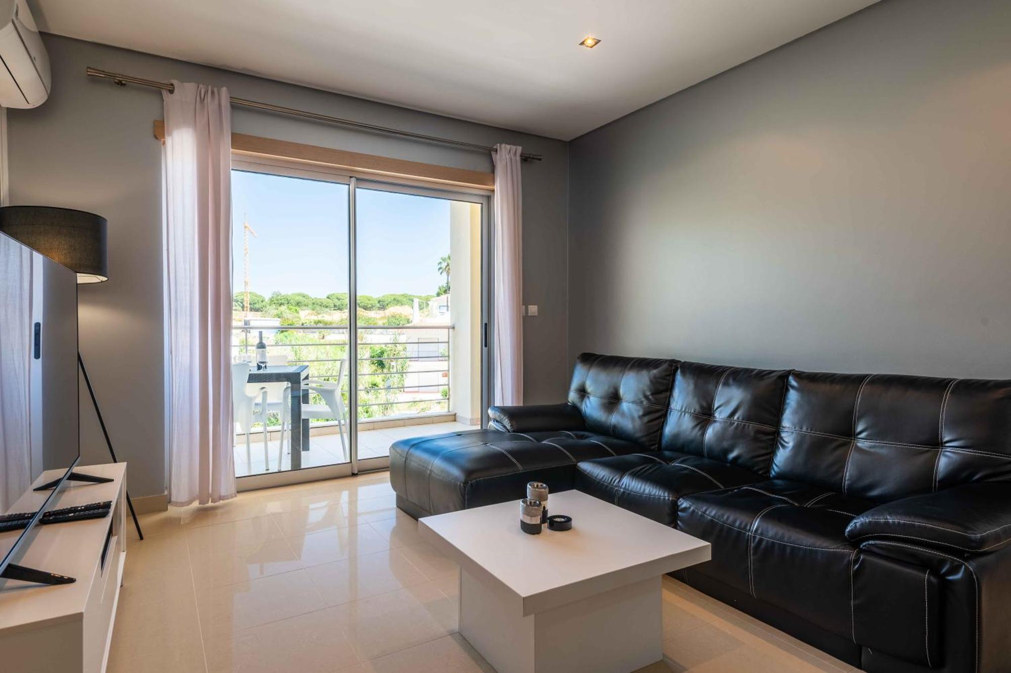 Apartamento T2 Eucalipto 2A Ольос де Агуа Екстериор снимка