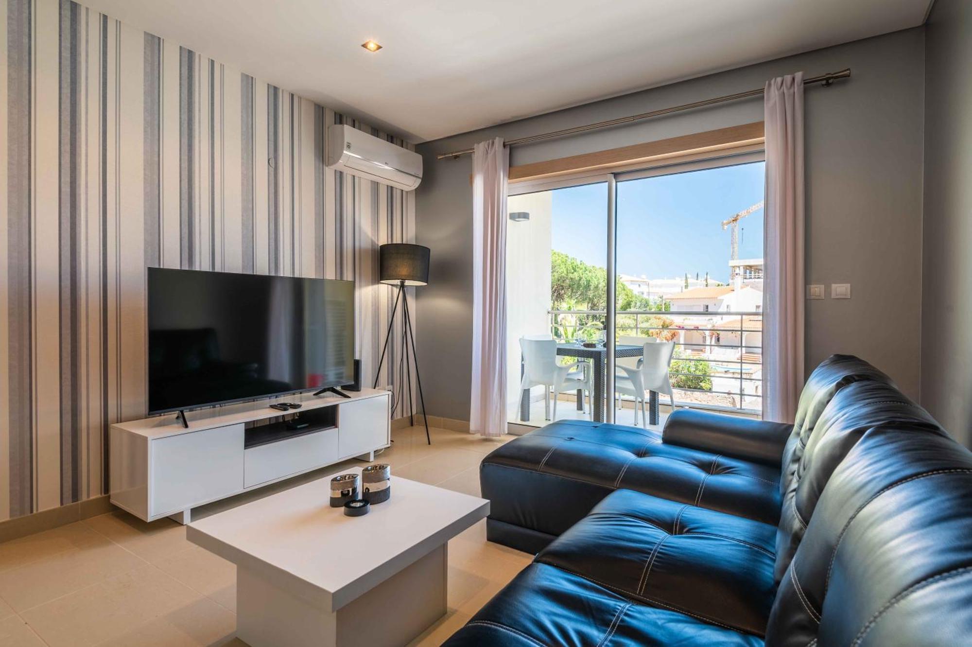 Apartamento T2 Eucalipto 2A Ольос де Агуа Екстериор снимка
